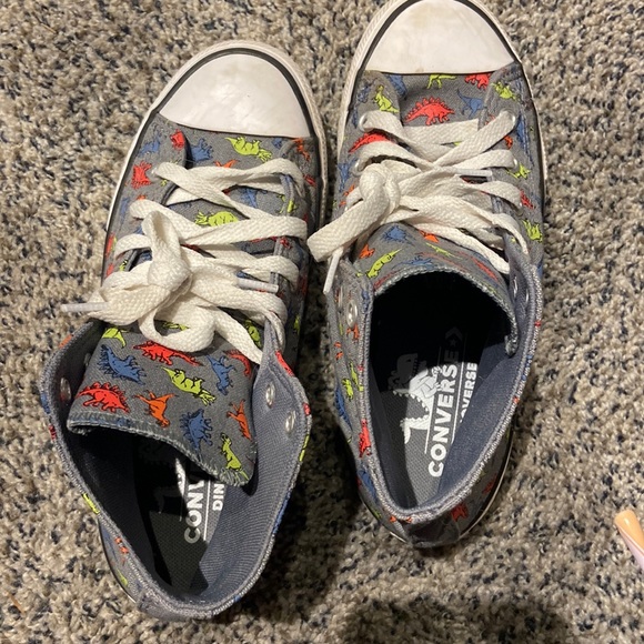 mens dinosaur converse